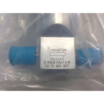 Swagelok SS-HFML3B-VCR4-P-D-BK Gas Pressure Regulator, 500 PSI In, 25 PSI Out